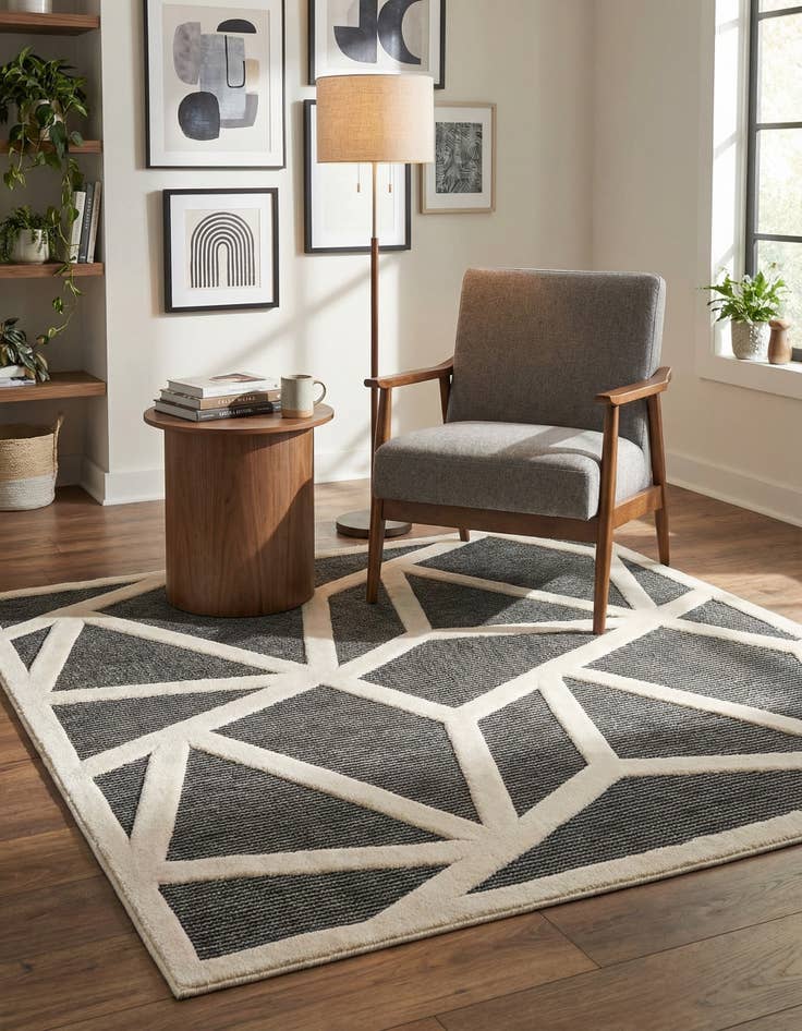 Detail image of 7' 10 x 7' 10 Prismatic Square Rug