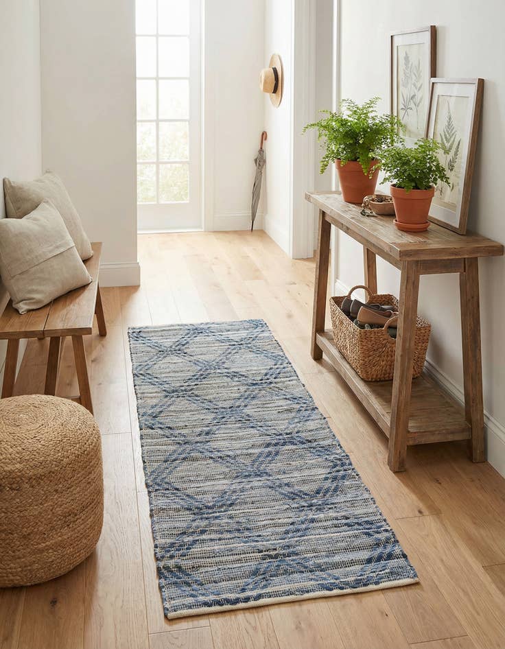 Detail image of 2' 7 x 8'  Hand Woven Chindi Cotton Runner Rug