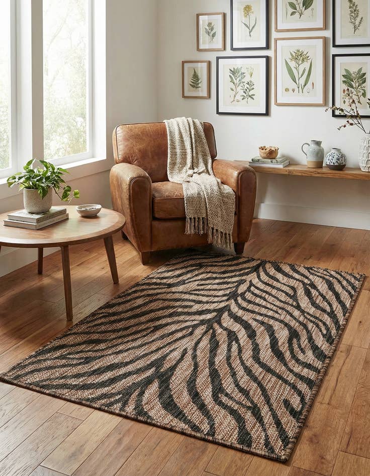 Detail image of 2' x 3'  Washable Safari Indoor / Outdoor Rug