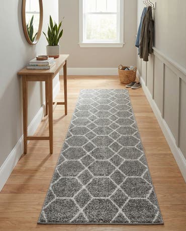  2' x 9' Lattice Frieze Runner Rug