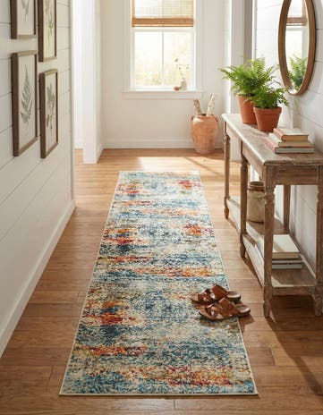 2' 7 x 13' Santiago Runner Rug