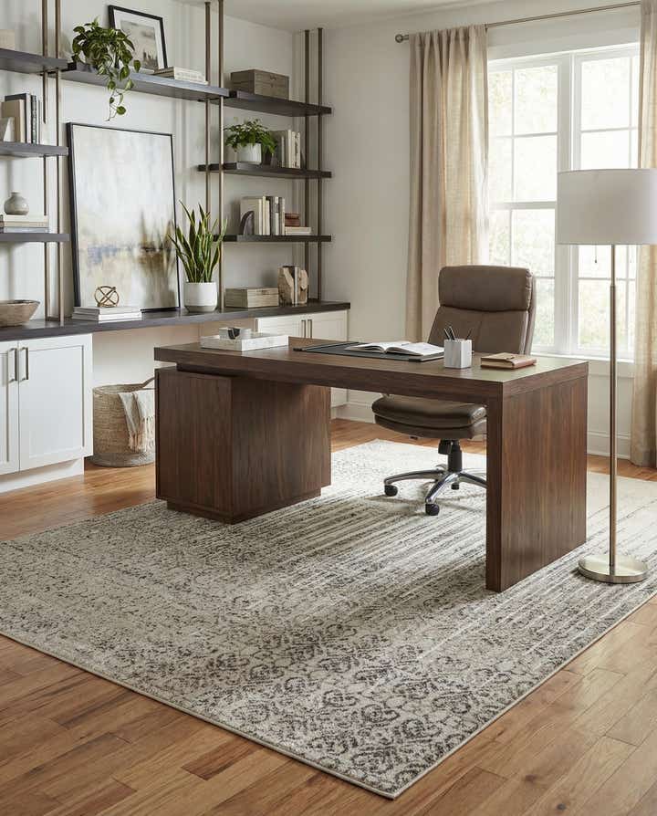 7' x 10' Angelica Rug