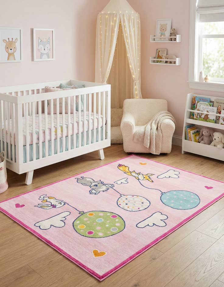 Detail image of 5' 3 x 7' 7  Washable  Indoor / Outdoor Rug