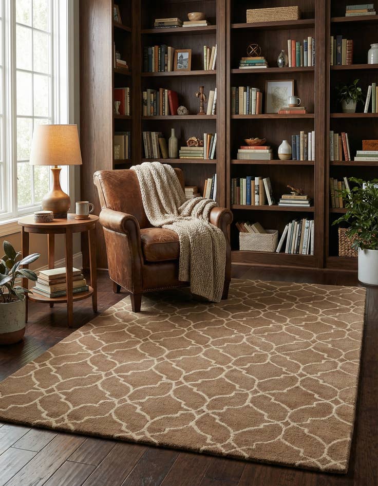 Detail image of 5' 1 x 8' Luna Wool Rug