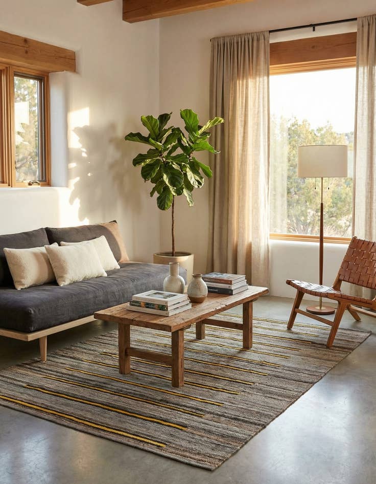 Detail image of 4' 2 x 5' 10  Hand Woven Kilim Modern Wool Rug