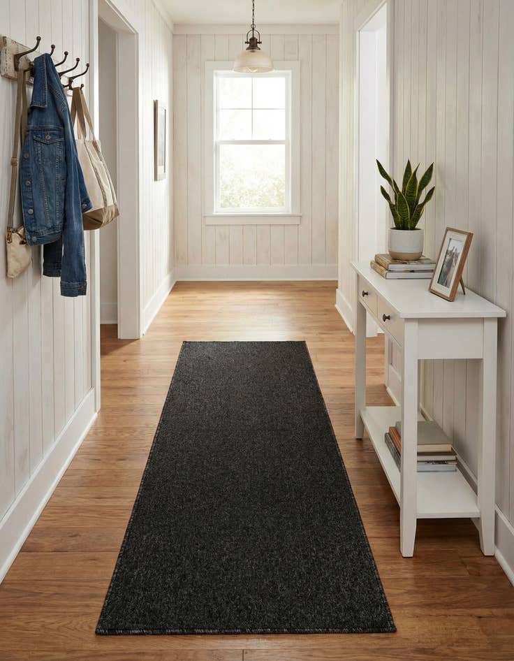 Detail image of  2' x 6' Everyday Solid Runner Rug