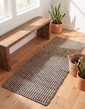 Black and White Hand Woven Laurel Handwoven Jute Runner Rug