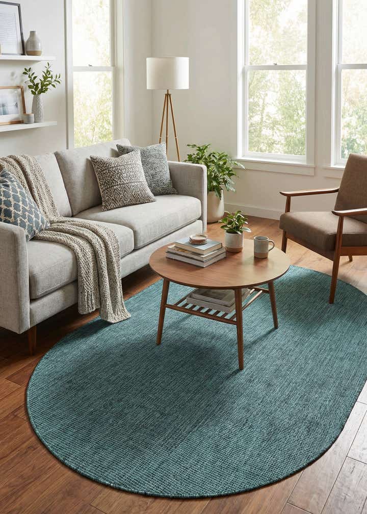 5' 3 x 8' Easy-Clean Solid Indoor / Outdoor Oval Rug