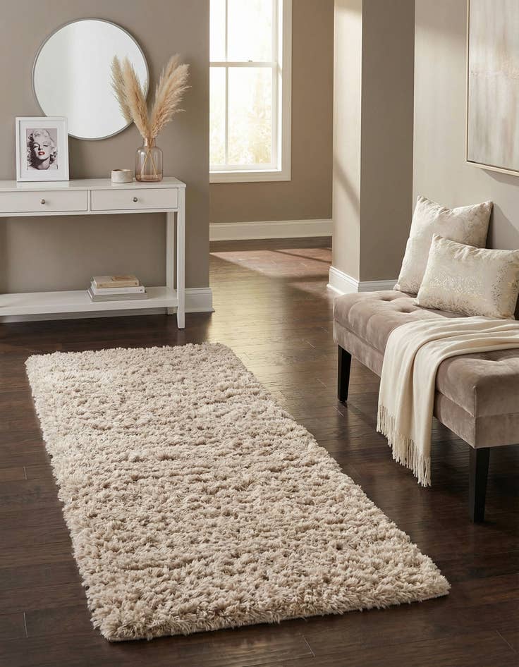 Detail image of  2' x 6' Marilyn Monroe™ Shag Runner Rug