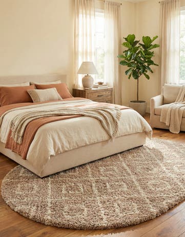 Light Brown Lattice Shag Oval Rug