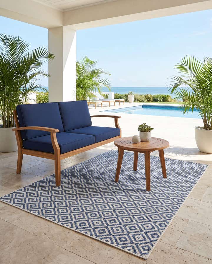 5' 3 x 8' Easy-Clean Jill Zarin Costa Rica Indoor / Outdoor Rug