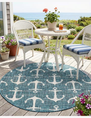 4' x 4' Easy-Clean Coastal Indoor / Outdoor Round Rug