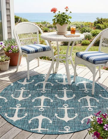 4' x 4' Easy-Clean Coastal Indoor / Outdoor Round Rug