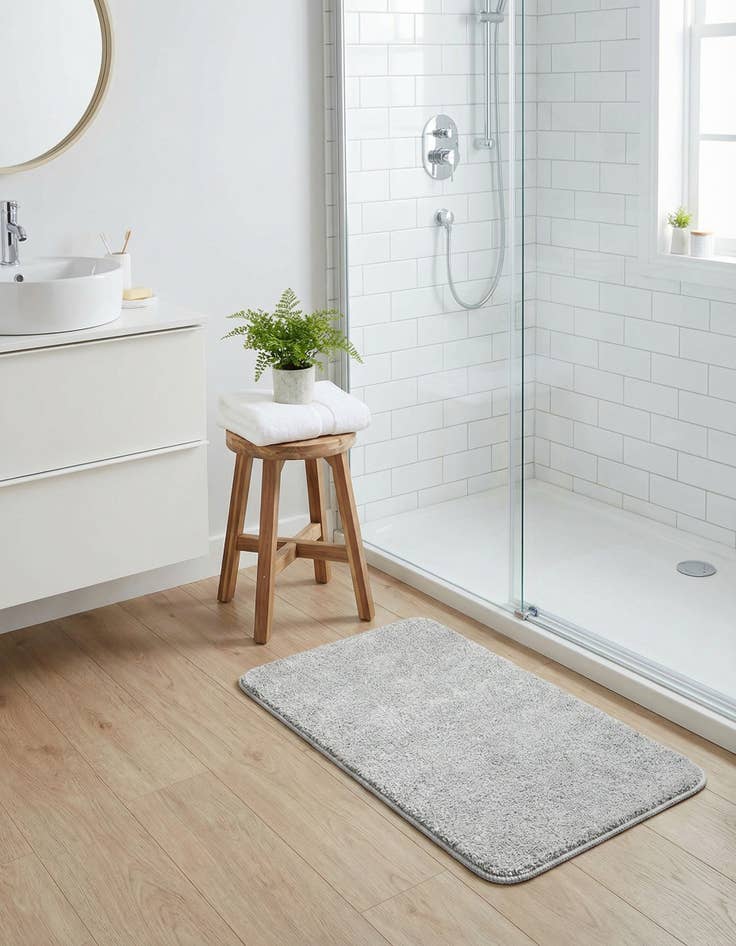 Detail image of  1' 8 x 2' 7 Bano Everyday Bath Mat