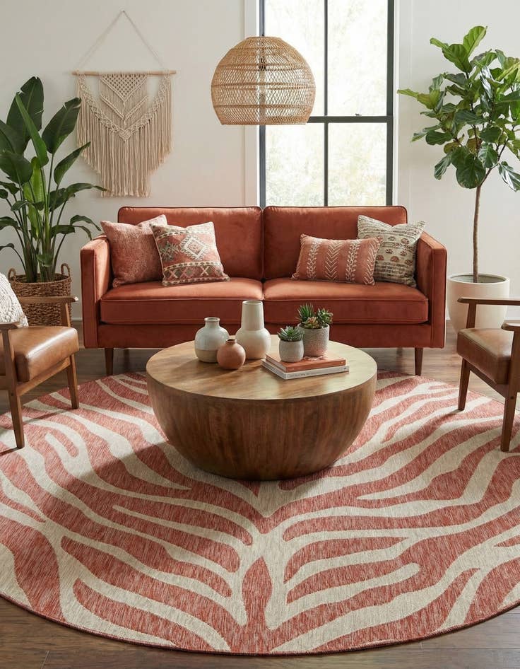 Detail image of 10' x 10'  Washable Safari Indoor / Outdoor Round Rug