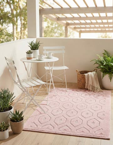 2' x 3' Easy-Clean Trellis Textured Indoor / Outdoor Rug