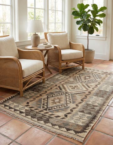3' 11 x 6' 9 Hand Woven Kilim Maymana Wool Rug