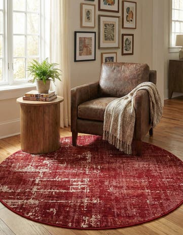 Red Valencia Round Rug