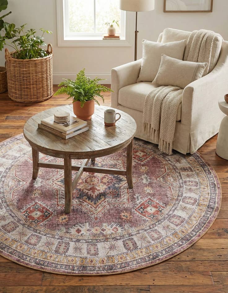 Detail image of 5' 1 x 5' 1 Washable Timeless Round Rug