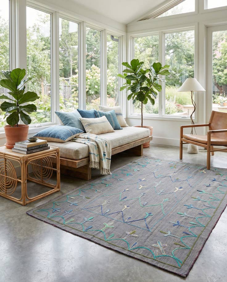 Detail image of 4' 7 x 6' 9 Hand Woven Kilim Suzani Wool Rug