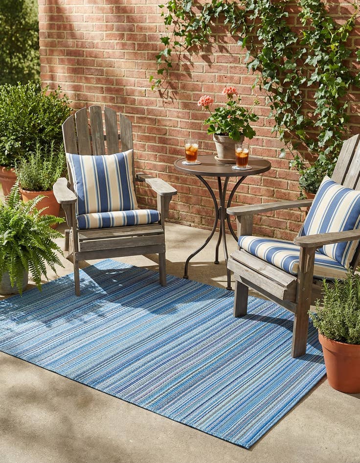 Detail image of 4' x 6'  Washable Vista Breeze Indoor / Outdoor Rug