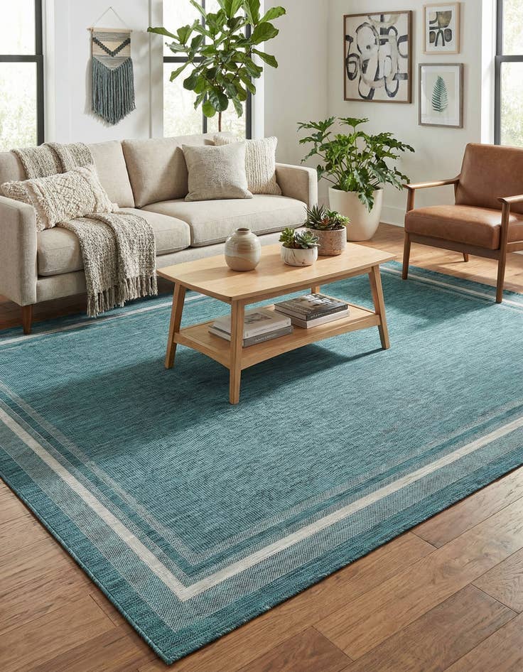 Detail image of  10' x 14'  Washable Border Indoor / Outdoor Rug