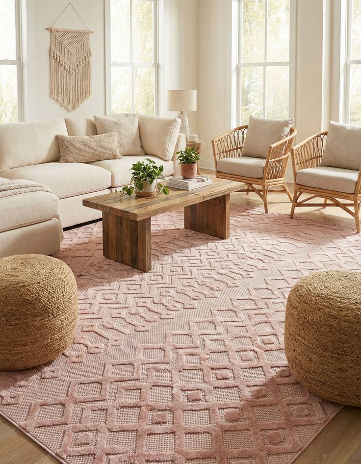 Detail image of 9' x 12' Easy-Clean Trellis Textured Indoor / Outdoor Rug