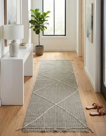 3' 5 x 10' Hand Woven Kilim Modern Wool Runner Rug