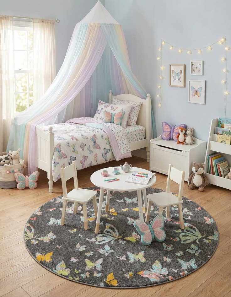 Detail image of 6' x 6' Whimsy Kids Round Rug