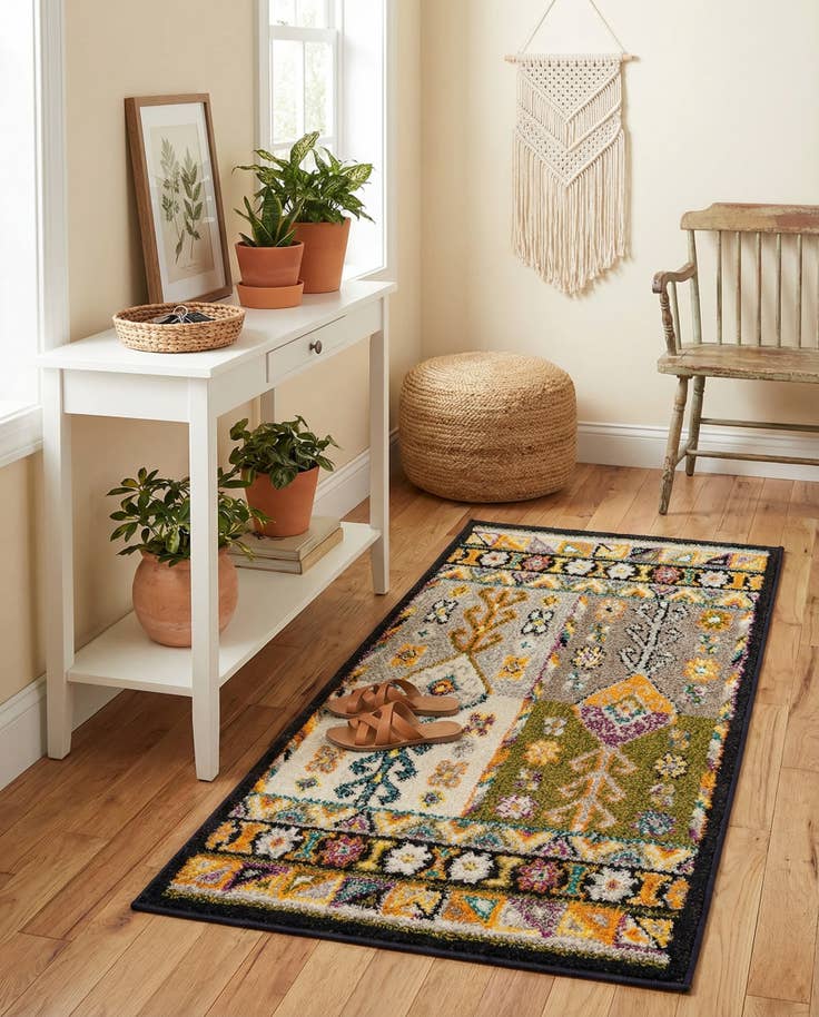 Detail image of 2' x 3' Madeline Rug