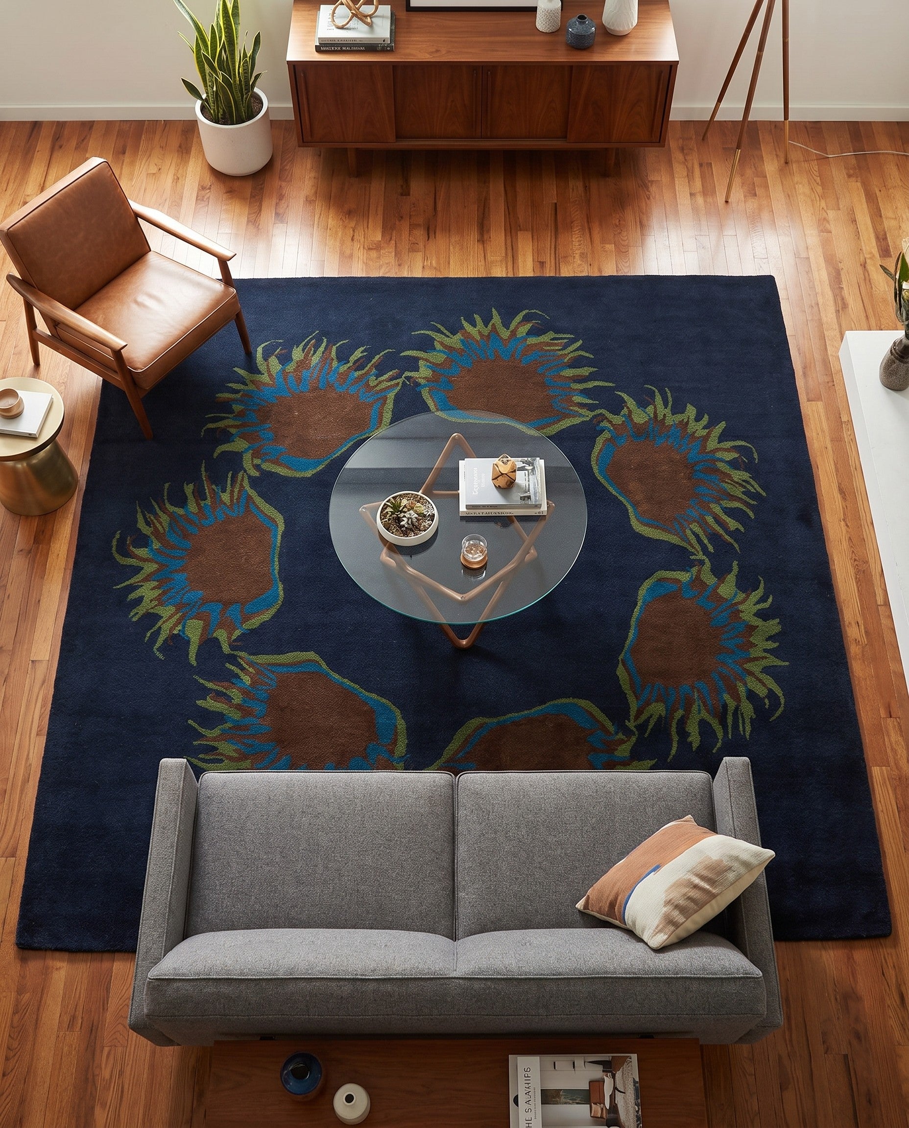 7' 6 x 7' 6 Luna Square Rug