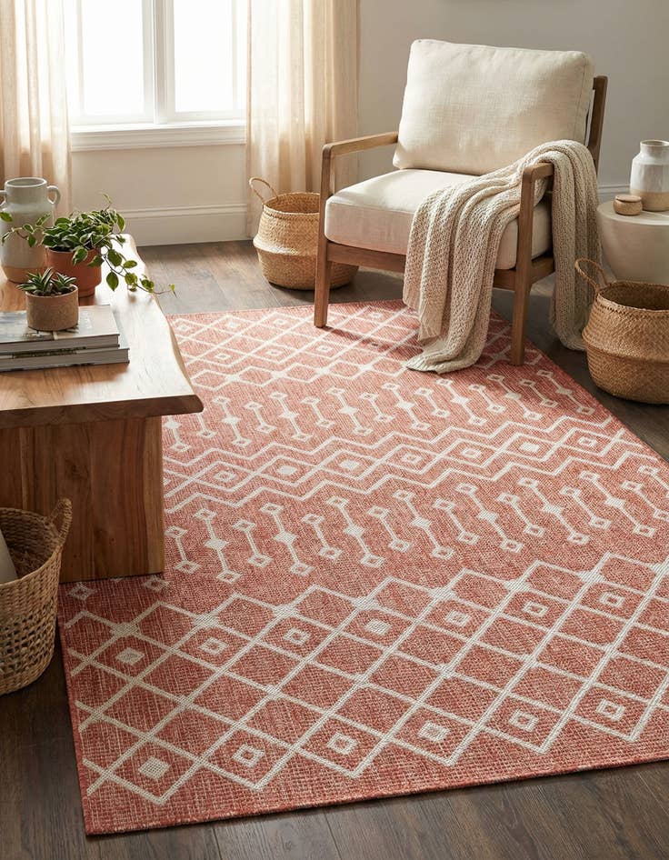 Detail image of 6' x 9'  Washable Trellis Indoor / Outdoor Rug