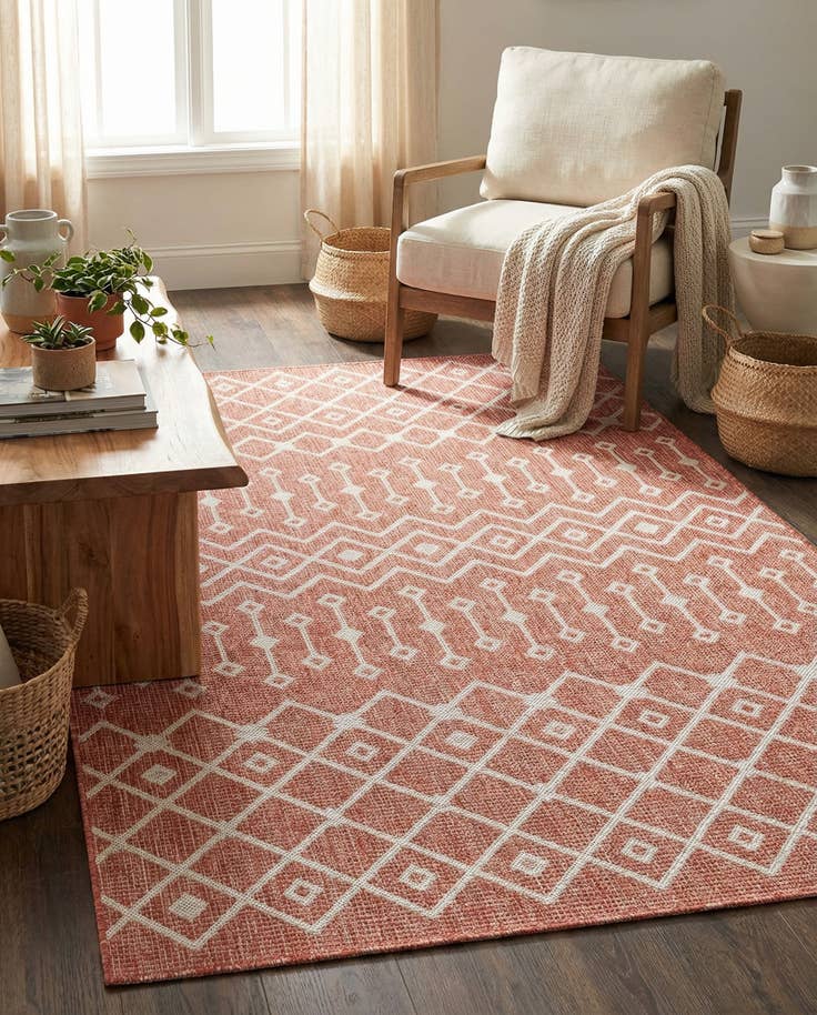 Detail image of 6' x 9' Easy-Clean Trellis Indoor / Outdoor Rug