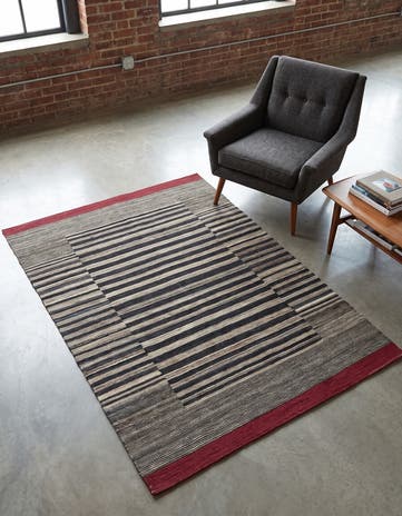 4' 4 x 5' 8 Hand Woven Kilim Modern Wool Rug