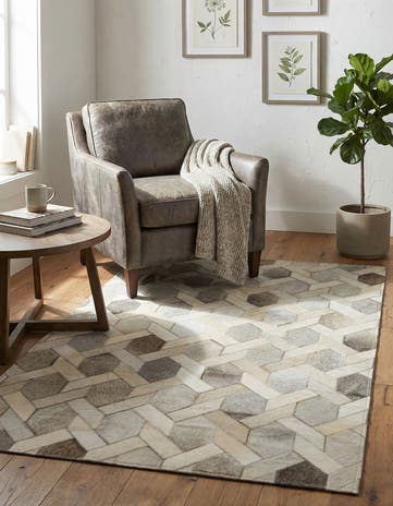 3' 1 x 5' 1 Cowhide - Patchwork Rug