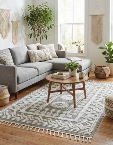 5' 3 x 8' Boho Rug