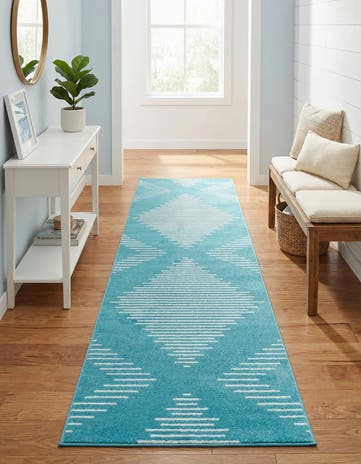 2' 7 x 10' Kai Runner Rug