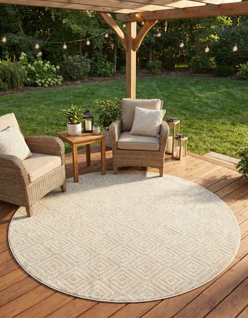 7' 10 x 7' 10 Easy-Clean Sabrina Soto Indoor / Outdoor Round Rug