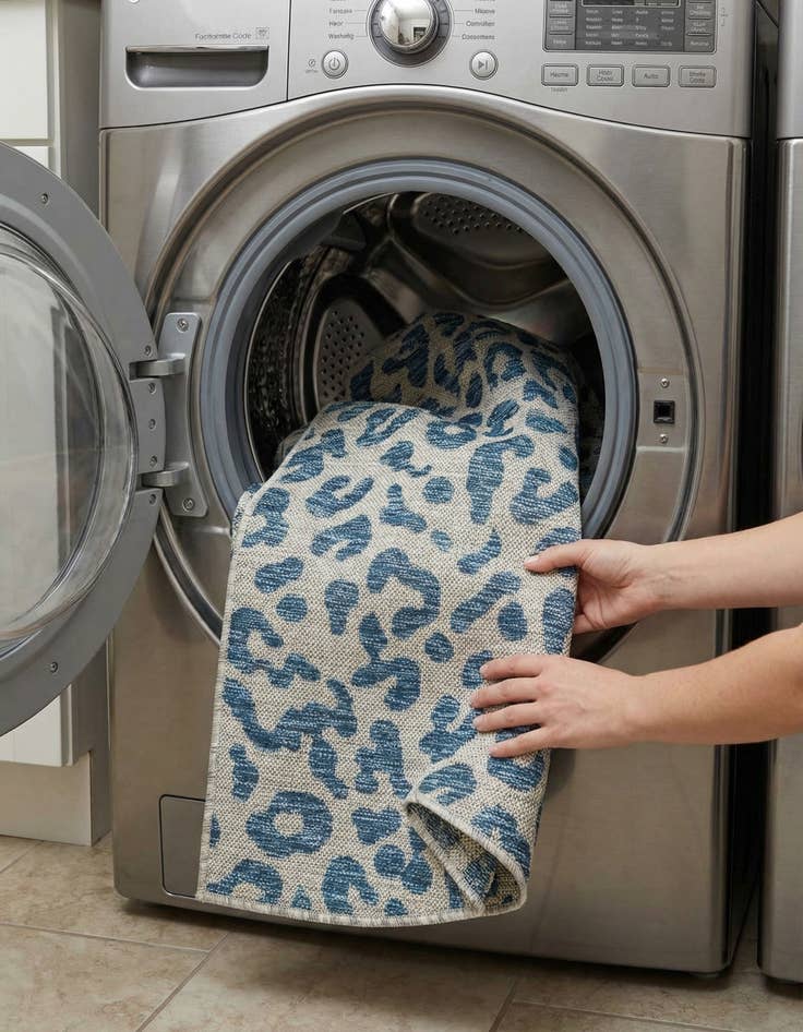 Detail image of 3' x 6'  Washable Safari Indoor / Outdoor Hearth Rug