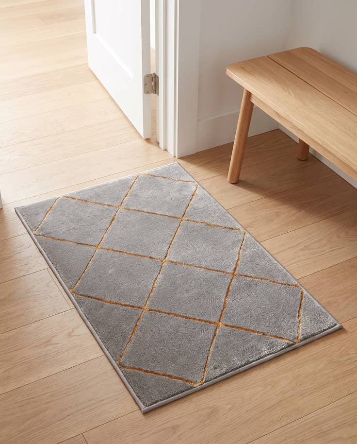 Detail image of 2' x 3' Vogue Geo Rug