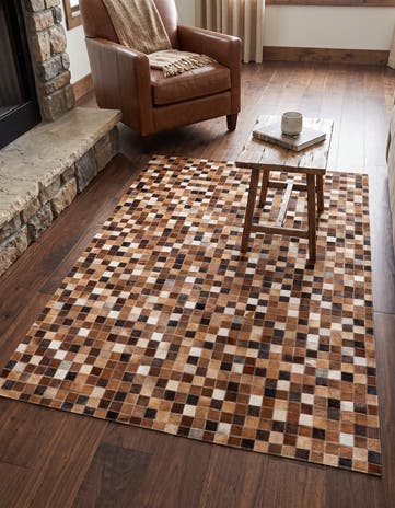 3' 11 x 5' 11 Cowhide Stocks Rug
