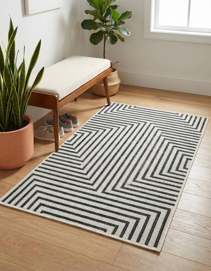 Detail image of  2' x 3'  Washable Modern Indoor / Outdoor Rug