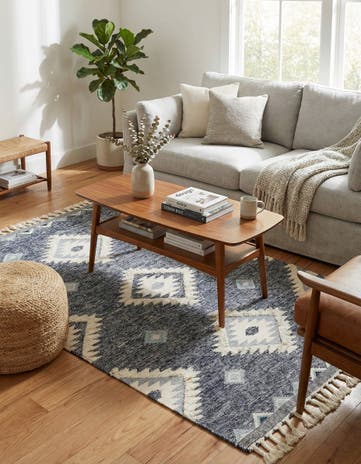 6' 1 x 9' Hand Woven Arizona Wool Rug