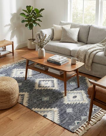 6' 1 x 9' Hand Woven Arizona Wool Rug
