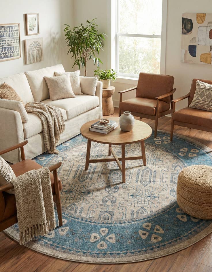 Detail image of 8' x 8' Vienna Round Rug