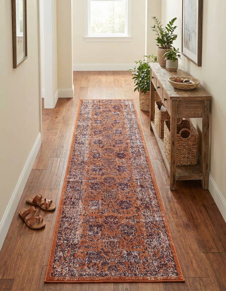 Detail image of 2' 7 x 10' Lucerne Runner Rug