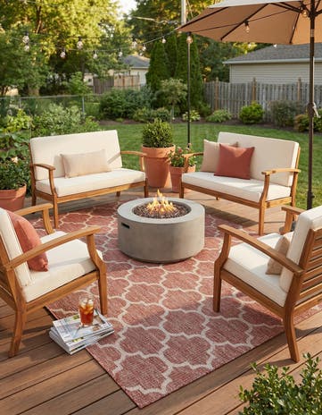 Rust Red Easy-Clean Lattice Indoor / Outdoor Rug