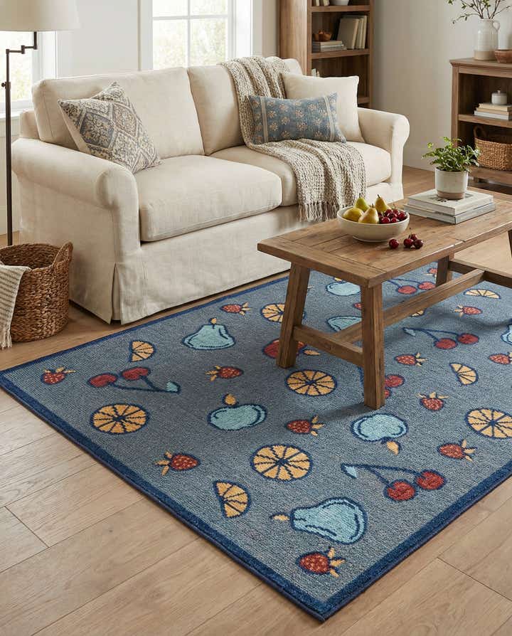5' x 7' 7 Easy-Clean Indoor / Outdoor Rug