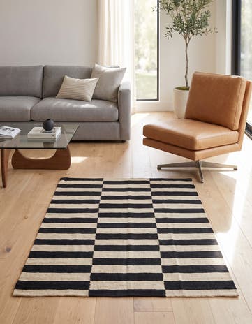 3' 4 x 4' 9 Hand Woven Kilim Modern Wool Rug