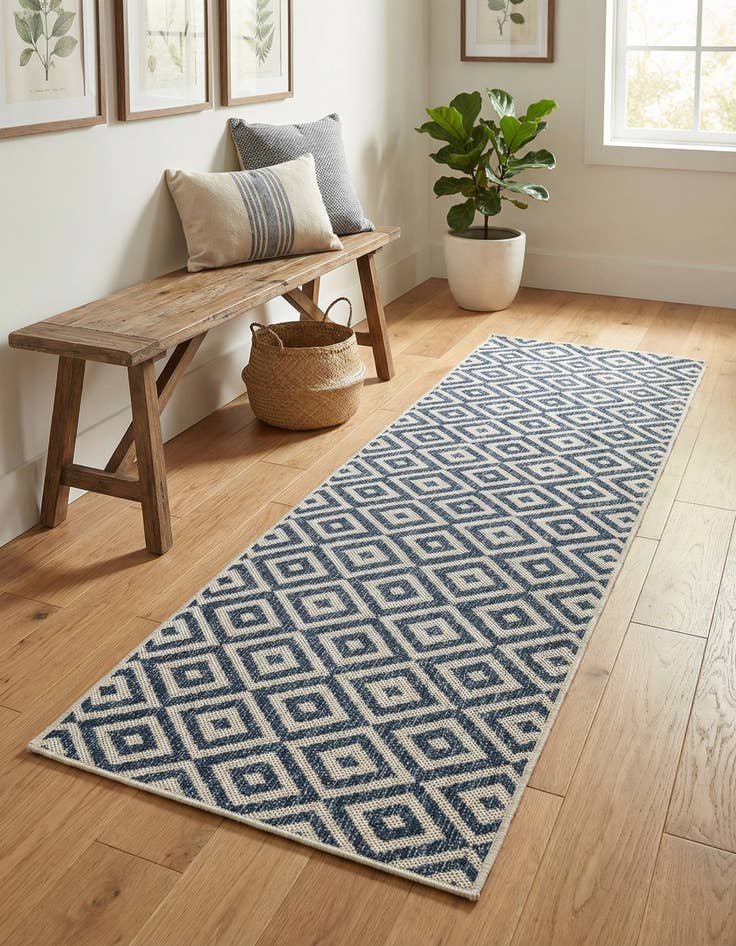 Detail image of 2' x 6' Easy-Clean Jill Zarin Costa Rica Indoor / Outdoor Runner Rug